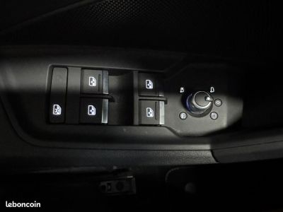 Audi A3 Sportback 35 TFSI Mild Hybrid 150 S-Tronic 7 S-Line ORIGINE FRANCE   - 17