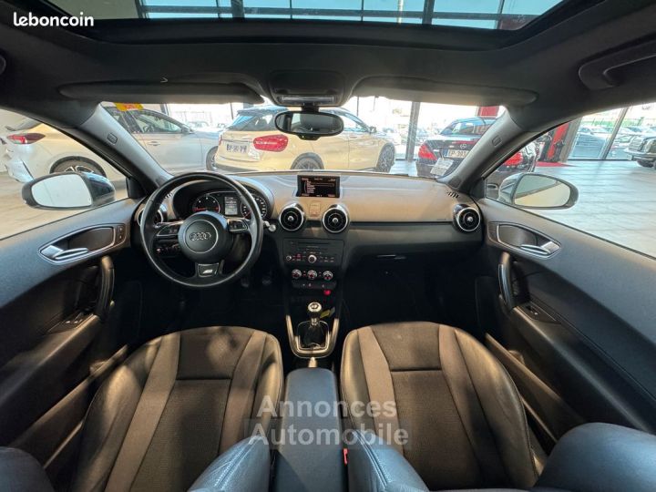 Audi A1 16 TDi 105cv S-LINE-2012 - 5