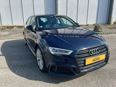 Audi A3 Sportback 30 TFSI 116 S tronic 7 Midnight Series   - 3