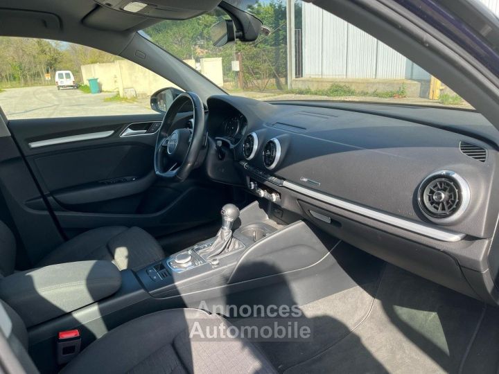 Audi A3 Sportback 30 TFSI 116 S tronic 7 Midnight Series - 16