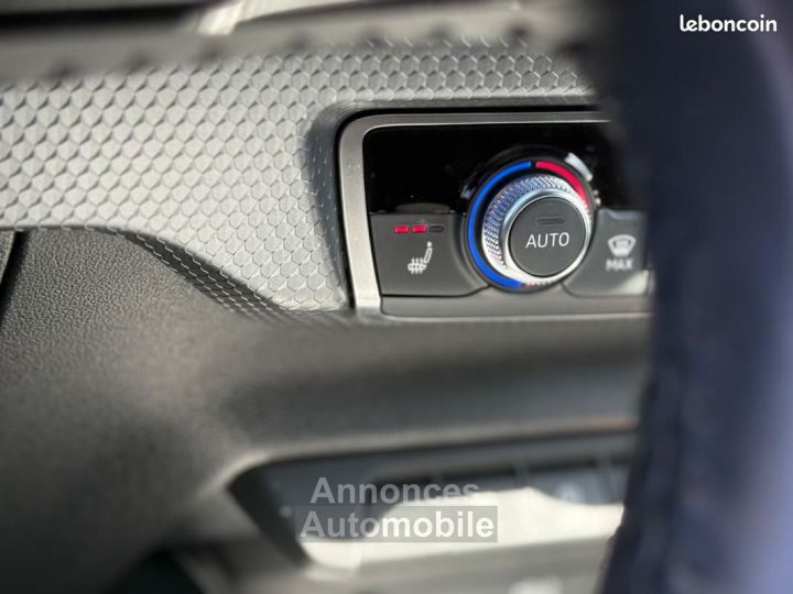 Audi A1 Sportback 20 40 TFSI 200 S-LINE S-TRONIC BVA - 19