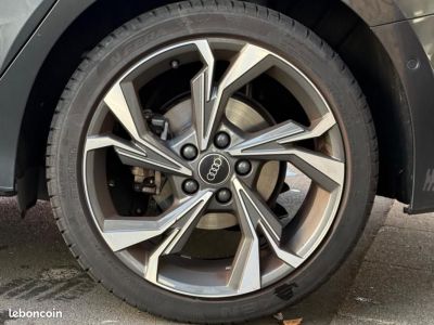 Audi A3 Sportback 15L 35 TFSI 150CH S-TRONIC S-LINE 1ERE MAIN   - 10