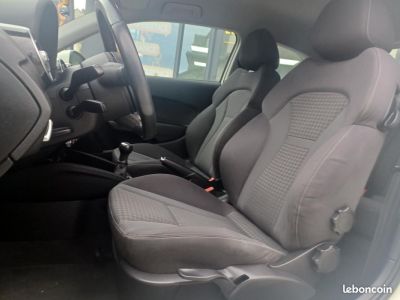 Audi A1 16 TDI 105 AMBITION   - 5