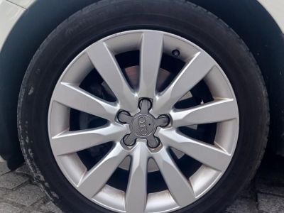 Audi A1 16 TDI 105 AMBITION   - 11
