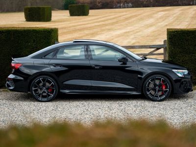 Audi RS3 Sedan   - 3
