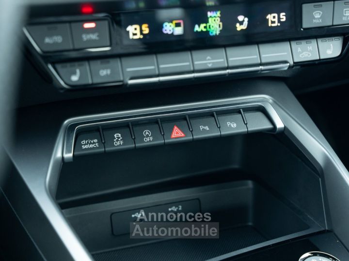Audi RS3 Sedan - 24