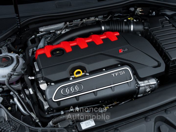 Audi RS3 Sedan - 28
