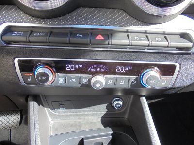 Audi Q2 35 TFSI 150 CH DESIGN LUXE S-TRONIC 7   - 25
