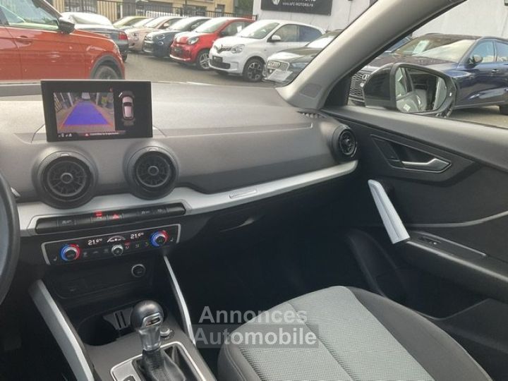 Audi Q2 35 TFSI COD 150 S tronic 7 Design - 4