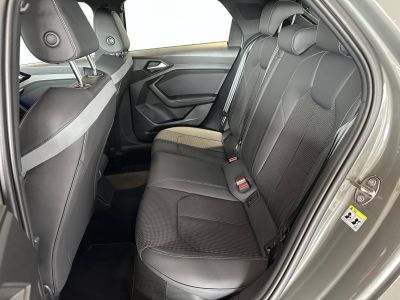 Audi A1 Sportback 30 TFSI 110 ch S tronic 7 S Line   - 17