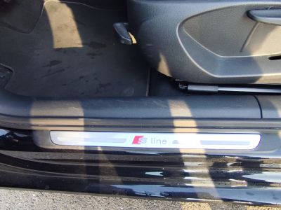 Audi A3 Sportback 20 tdi 150 s line tronic 6 chauffage stationnaire camera de recul regulateur vitesse navigation   - 31