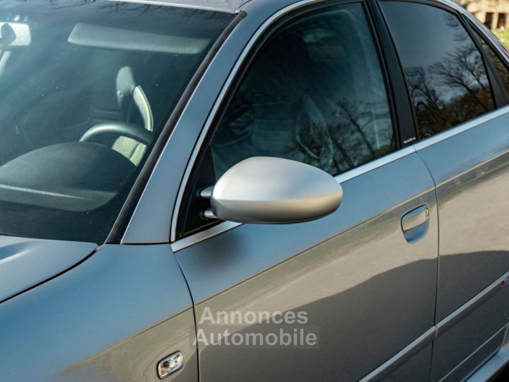 Audi RS4 42 420 ch - 39