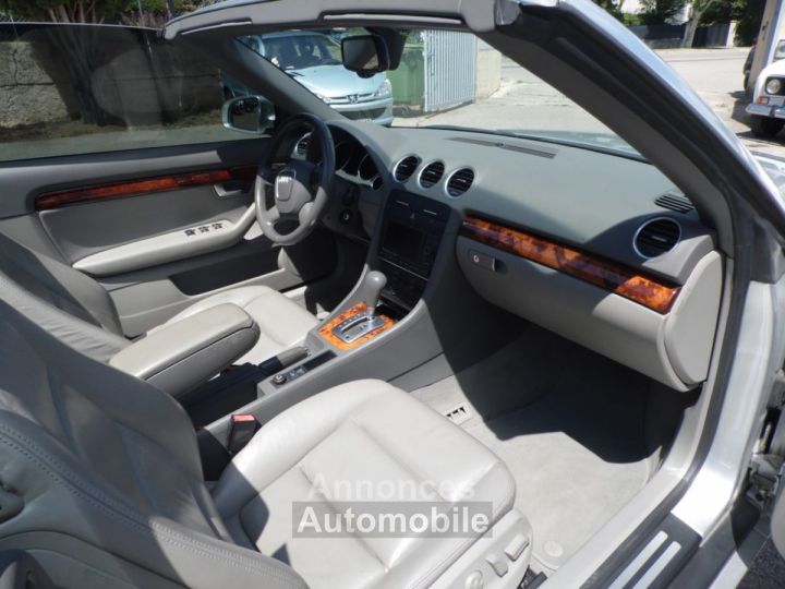 Audi A4 CABRIOLET 32 V6 256 Ambition Luxe Multitronic A - 7