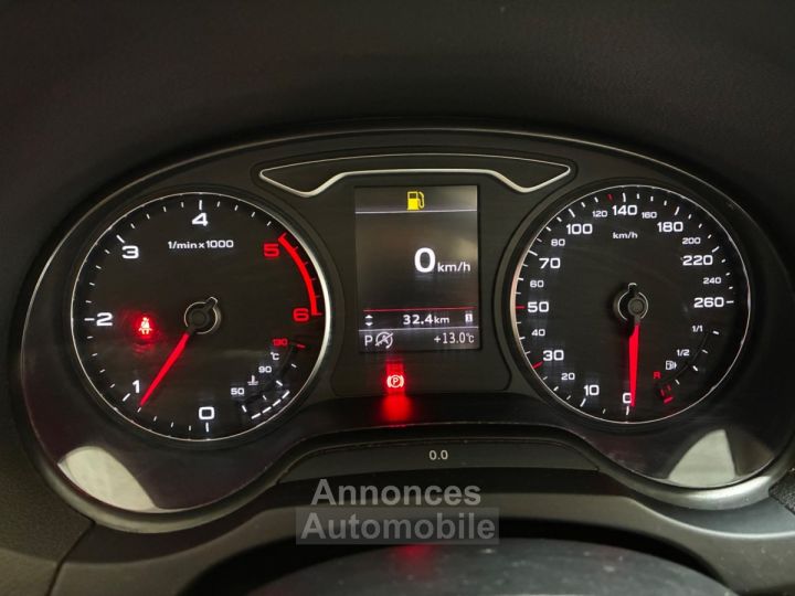 Audi A3 CABRIOLET 20 TDI 150 S line S tronic 6 - 18