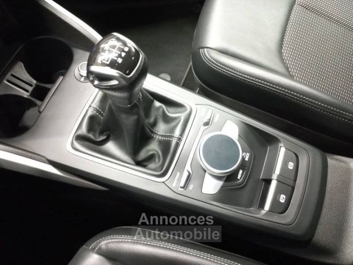 Audi Q2 30 TDI 116 BVM6 S line - 25