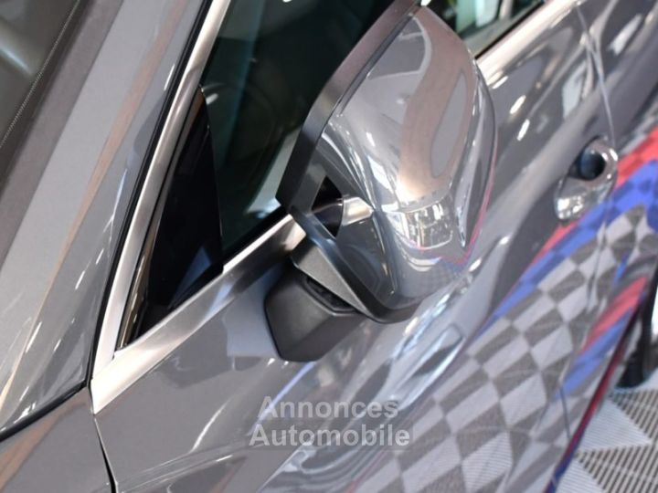Audi Q3 Sportback S-Line Design Luxe 35 TFSI 150 S-Tronic GPS Virtual Cuir Attelage Hayon ACC Induction Pré Sense Drive JA 18 - 11