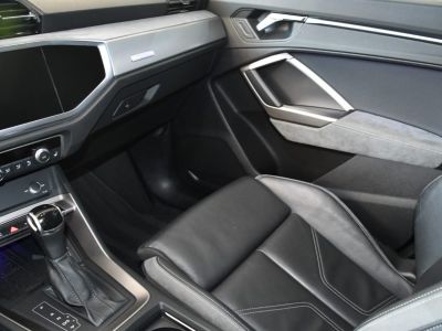 Audi Q3 Sportback S-Line Design Luxe 35 TFSI 150 S-Tronic GPS Virtual Cuir Attelage Hayon ACC Induction Pré Sense Drive JA 18   - 25