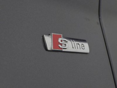Audi Q5 40 TDI quattro S line cuir Nappa Pano TeteHaute   - 32