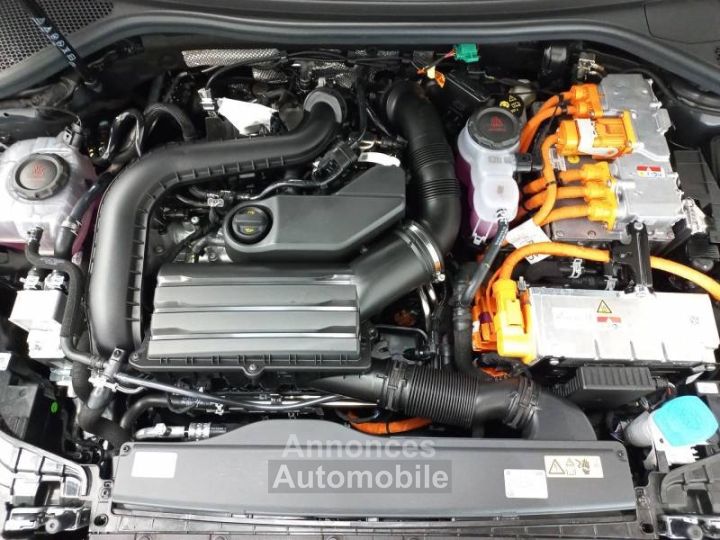 Audi A3 Sportback 40 TFSI e Hybride rechargeable 204 S tronic 6 S line - 13