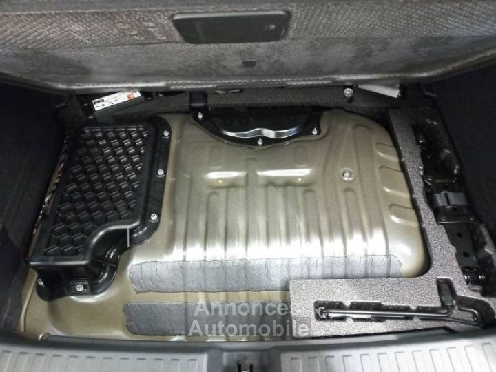 Audi A3 Sportback 40 TFSI e Hybride rechargeable 204 S tronic 6 S line - 16
