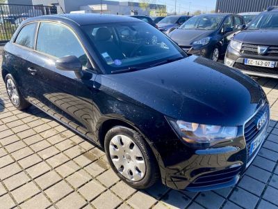 Audi A1 12 TFSI 86ch Attraction   - 3