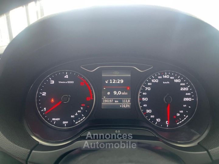 Audi A3 BERLINE 20 TDI 150 S Line/SUIVIE D'ENTRETIEN/CARPLAY/DRIVE SELECT - 16