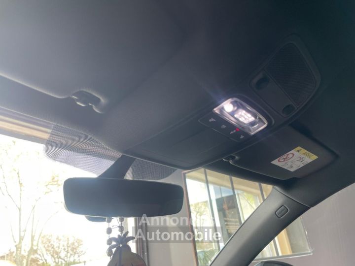 Audi A3 BERLINE 20 TDI 150 S Line/SUIVIE D'ENTRETIEN/CARPLAY/DRIVE SELECT - 26