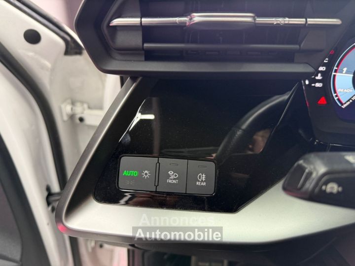 Audi A3 Sportback 35 TDI 150 S tronic 7 S Line / CARNET COMPLET / CAMERA AR / TRES BON ETAT - 29