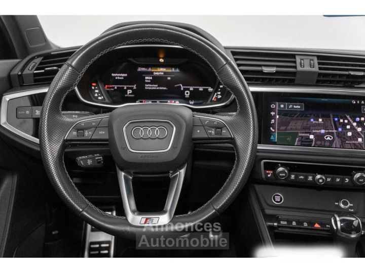 Audi Q3 Sportback 40 TDI qu S tronic S line PANO - 9
