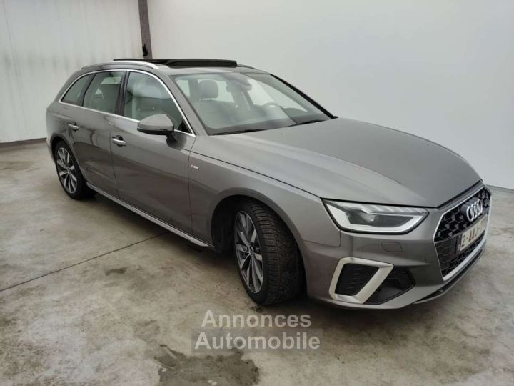 Audi A4 Avant 30TDi S Line Stronic PANO-VIRTUAL-LED-ALCAN - 3