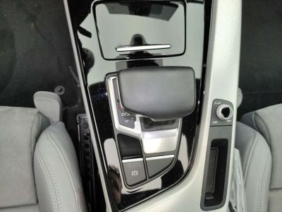 Audi A4 Avant 30TDi S Line Stronic PANO-VIRTUAL-LED-ALCAN   - 12