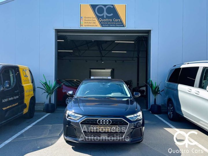 Audi A1 Sportback 10i Feux led Sieges chauff Car play - 3
