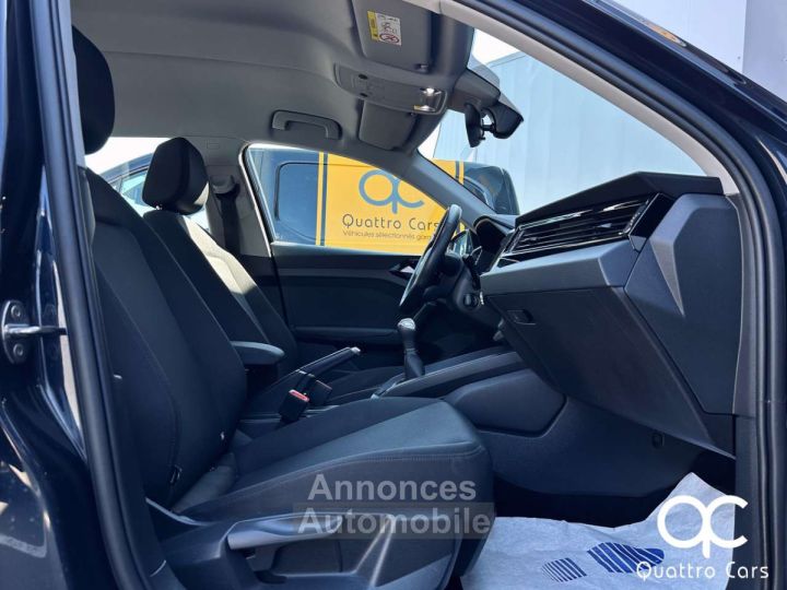 Audi A1 Sportback 10i Feux led Sieges chauff Car play - 11