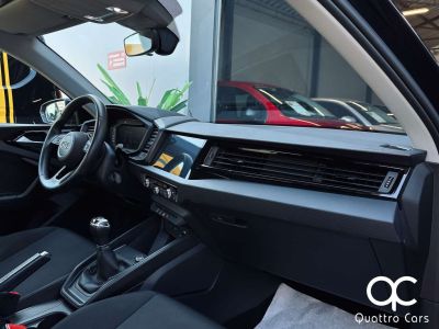 Audi A1 Sportback 10i Feux led Sieges chauff Car play   - 12