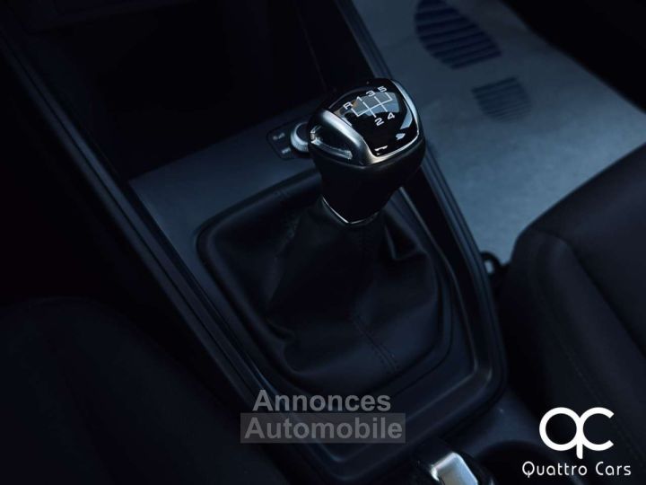 Audi A1 Sportback 10i Feux led Sieges chauff Car play - 21