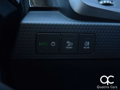 Audi A1 Sportback 10i Feux led Sieges chauff Car play   - 25