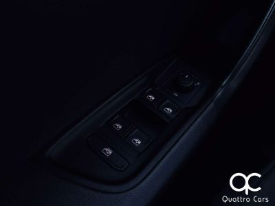 Audi A1 Sportback 10i Feux led Sieges chauff Car play   - 26