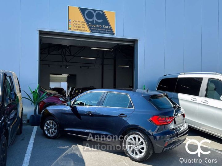 Audi A1 Sportback 10i Feux led Sieges chauff Car play - 29