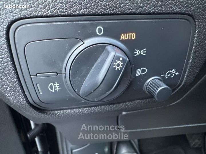 Audi Q2 35 TFSI 150ch S line tronic 7 - 28