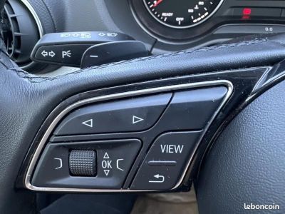 Audi Q2 35 TFSI 150ch S line tronic 7   - 32