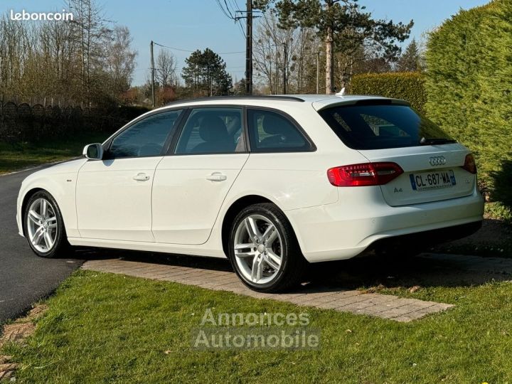 Audi A4 Avant Break 20 tdi 143 BVM6 finition S-line Sline 10-2012 215000kms - 2