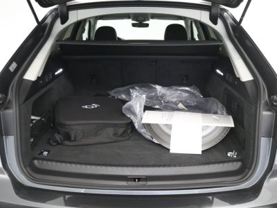 Audi A6 Avant 55 TFSIe 367 ch S tronic 7 Quattro Competition   - 13