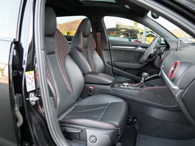 Audi RS3 Sportback 25 TFSI RS-Sitze   - 13