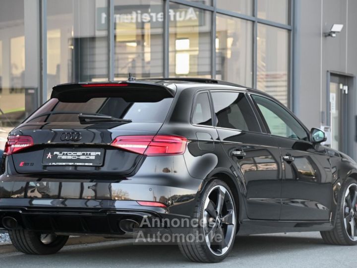 Audi RS3 Sportback 25 TFSI RS-Sitze - 31