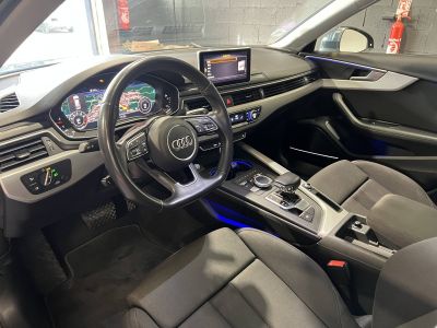 Audi A4 V (B9) 14 TFSI 150ch Design Luxe S tronic 7   - 12