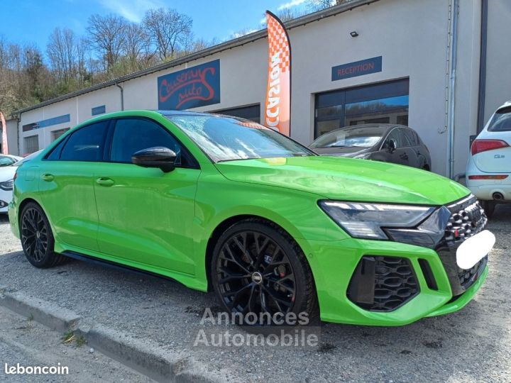 Audi RS3 berline limousine - 1