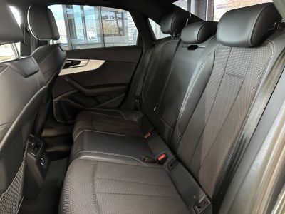 Audi A4 35 TFSI 150 S tronic 7 S line   - 14