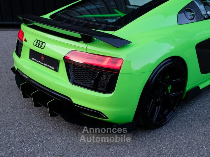 Audi R8 V10 PLUS - 13