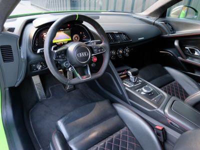 Audi R8 V10 PLUS   - 17