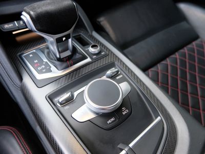 Audi R8 V10 PLUS   - 20